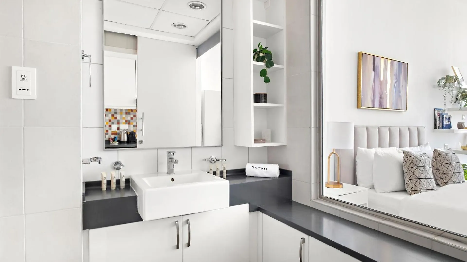 Cozy Sea View Studio Palm Views West At Palm Jumeirah Dubai